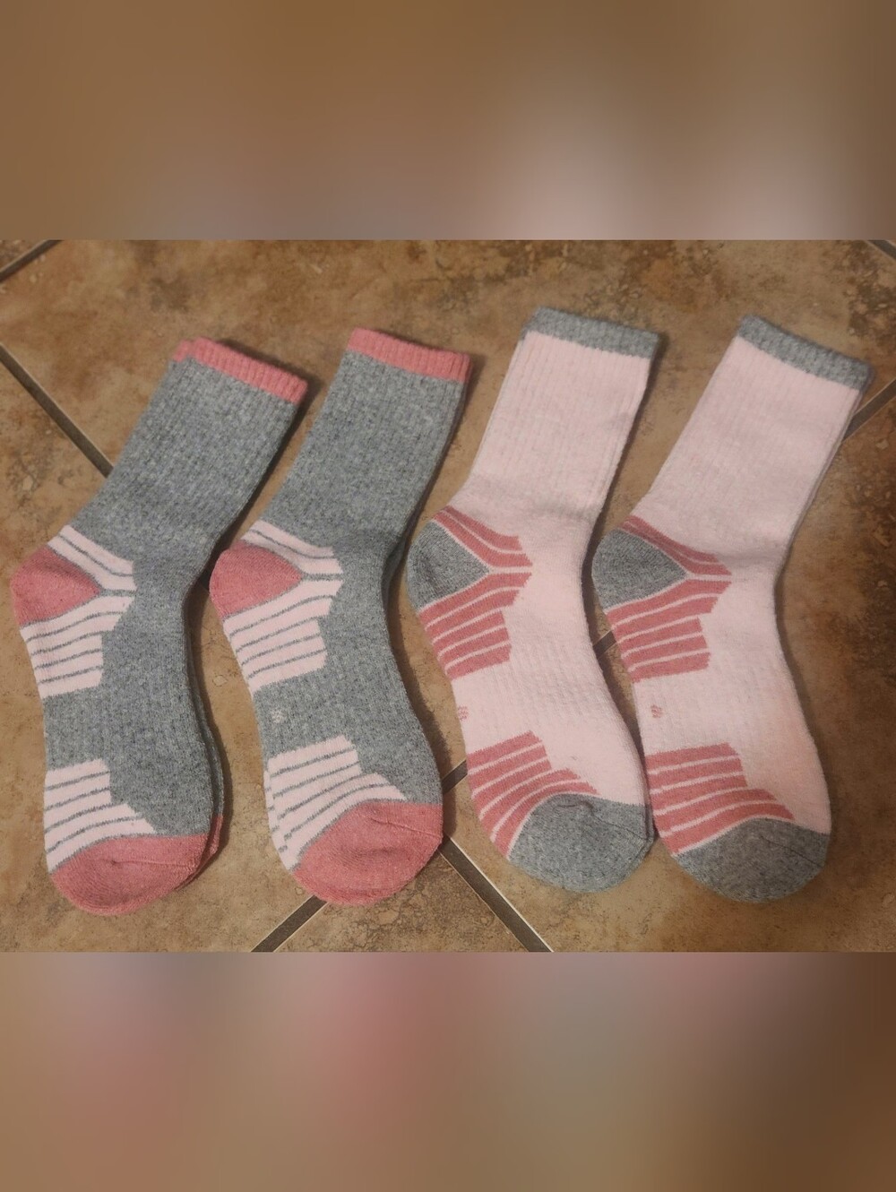Merino Wool Blend Women's 4 Pairs of Sport Socks